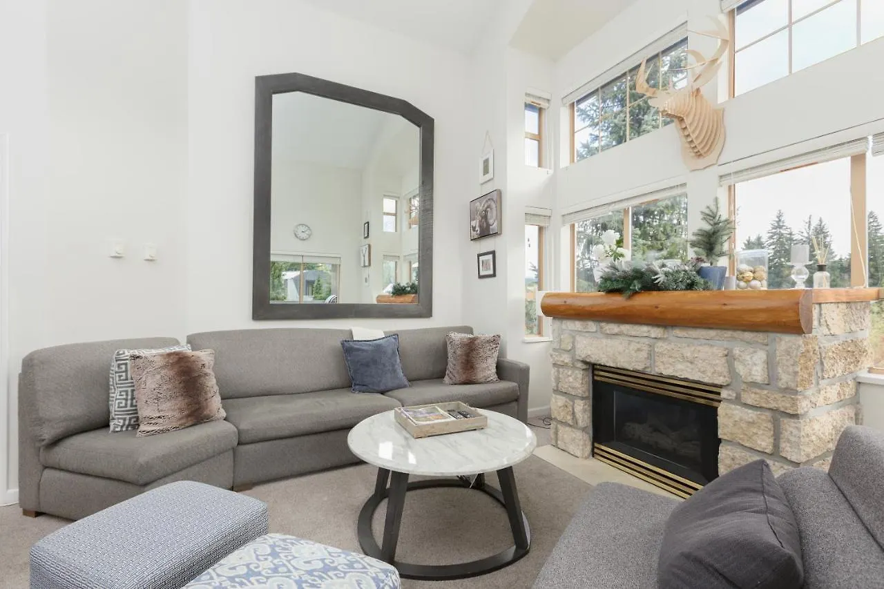 Holiday home Tyndall Stone Lodge By Cozystay Signature Whistler Canada