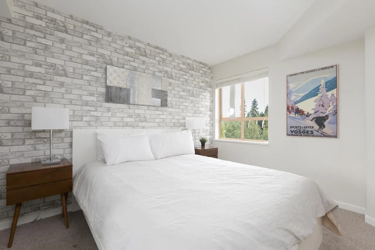 Tyndall Stone Lodge By Cozystay Signature Whistler 0*,